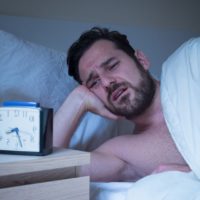 Chronic insomnia: breathe well to sleep quickly ?