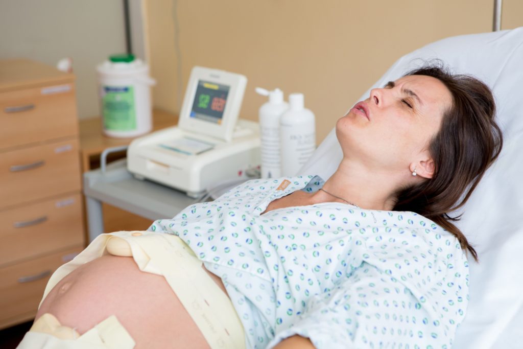 How to breathe well and push during childbirth
