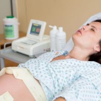 How to breathe well and push during childbirth?
