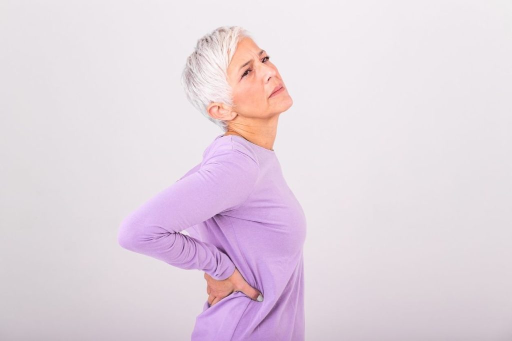 How to relieve back pain by breathing