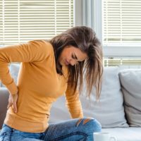 I have trouble breathing and my back hurts : what can i do ?