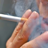 Smoking and respiratory diseases: what solutions?